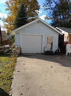 2nd image of 2050 Cleveland St