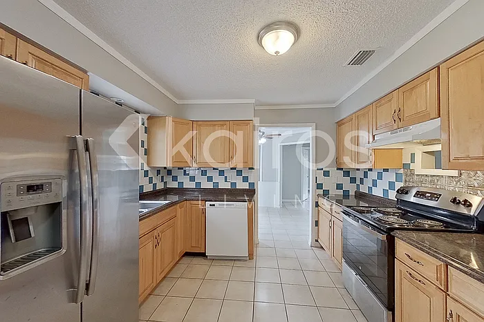 308 Wildwood Dr — Photo 9