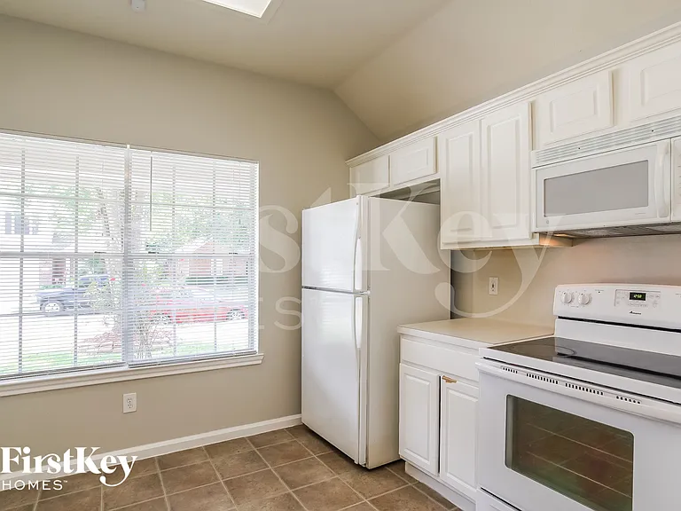 5231 Flax Bourton St — Photo 5