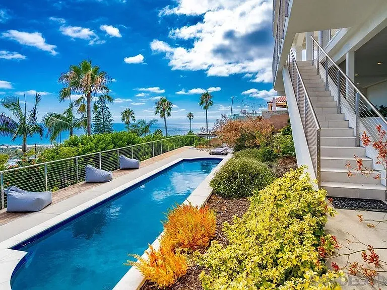 1001 La Jolla Rancho Rd — Photo 10