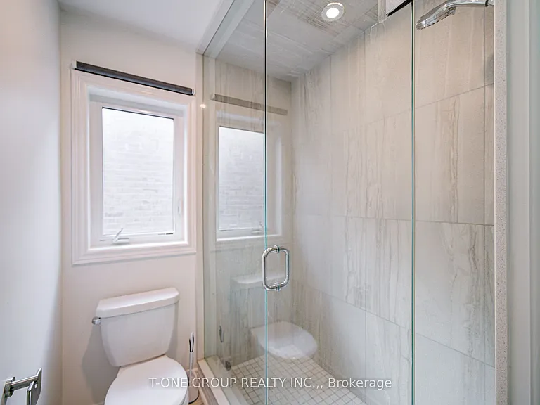 60 Lewis Ave — Photo 40