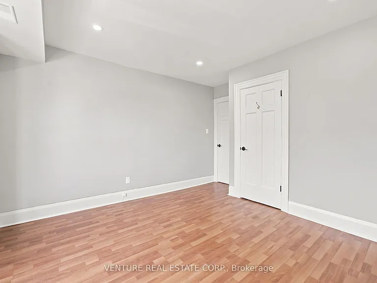 1228 Saint Clair Ave W #3 — Photo 13