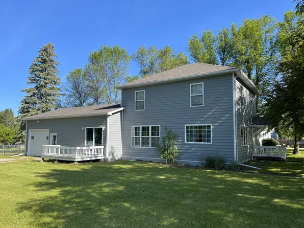 310 Jackson St NW, McIntosh, MN 56556