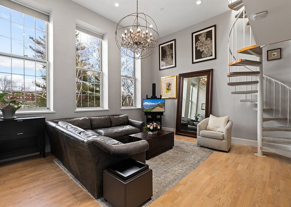 1st image of 35 Walden St #34