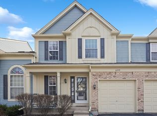 6359 Banburry Rd, Downers Grove, IL 60516