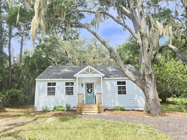 1903 Old Shell Rd, Pt Royal, SC 29935
