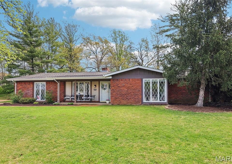 1st image of 502 Hillbrook Dr