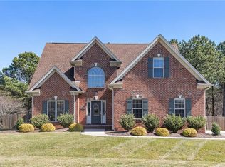 8206 Angels Glen Ct, Stokesdale, NC 27357