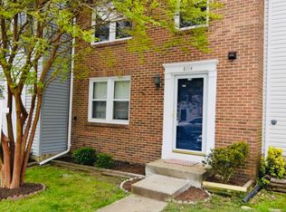 8114 Willowdale Ct, Springfield, VA 22153