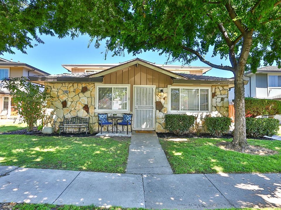 1st image of 1331 Shawn Dr Unit 1