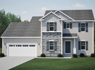 825 Cardinal Ln, Mukwonago, WI 53149