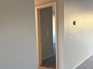 34720 Forest Ave, Wayne, MI 48184