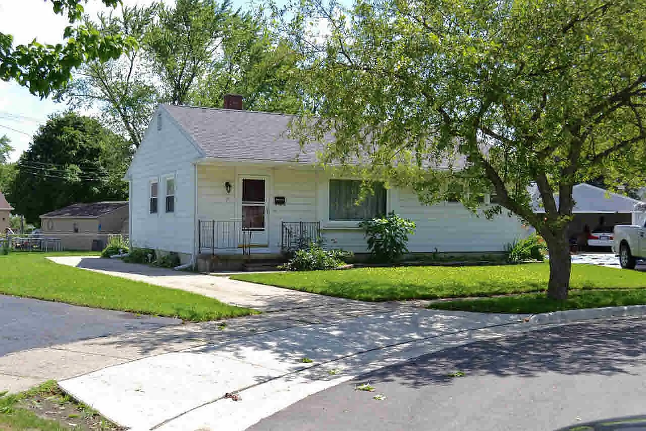 7 Custer Ct photo 1