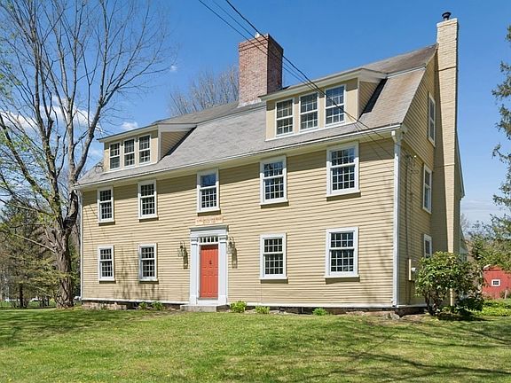 2nd image of 302 Church St
