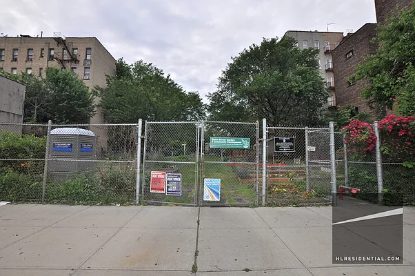 Rented by Highline Residential | media 50