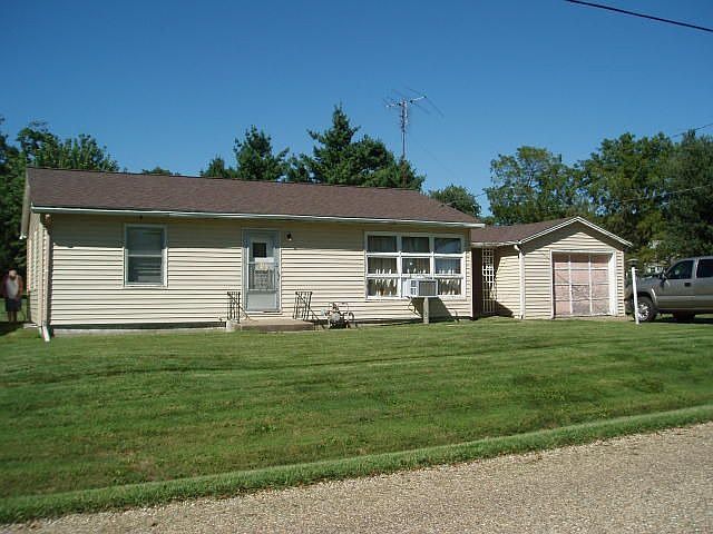 1st image of 307 Newman St