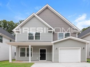 1323 Log Cabin Rd, Charlotte, NC 28213