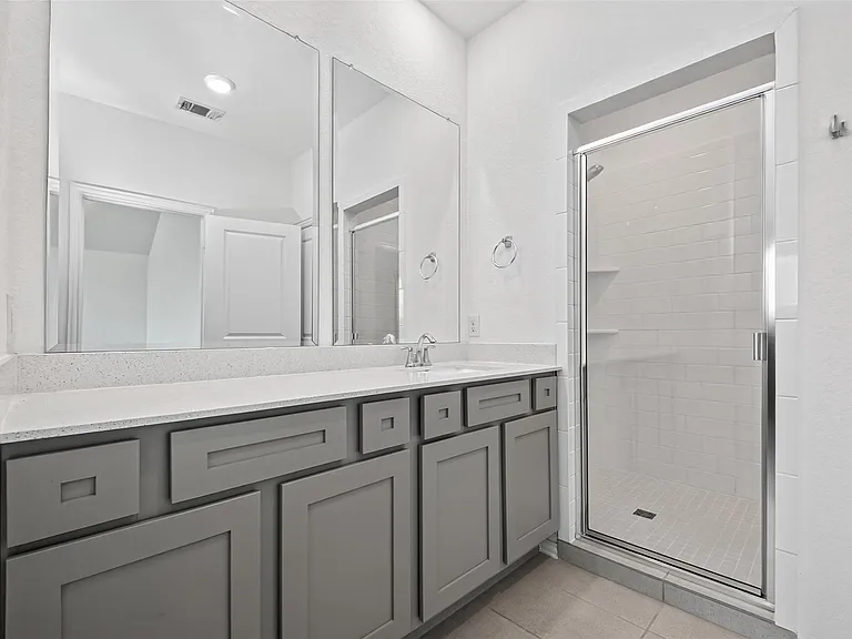 4743 Glen Isle Dr — Photo 26