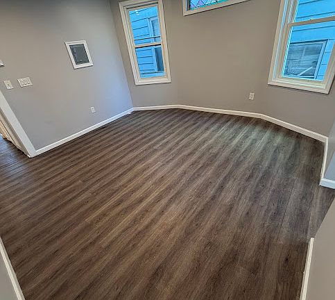5th image of 224 N 9th St Floor 2