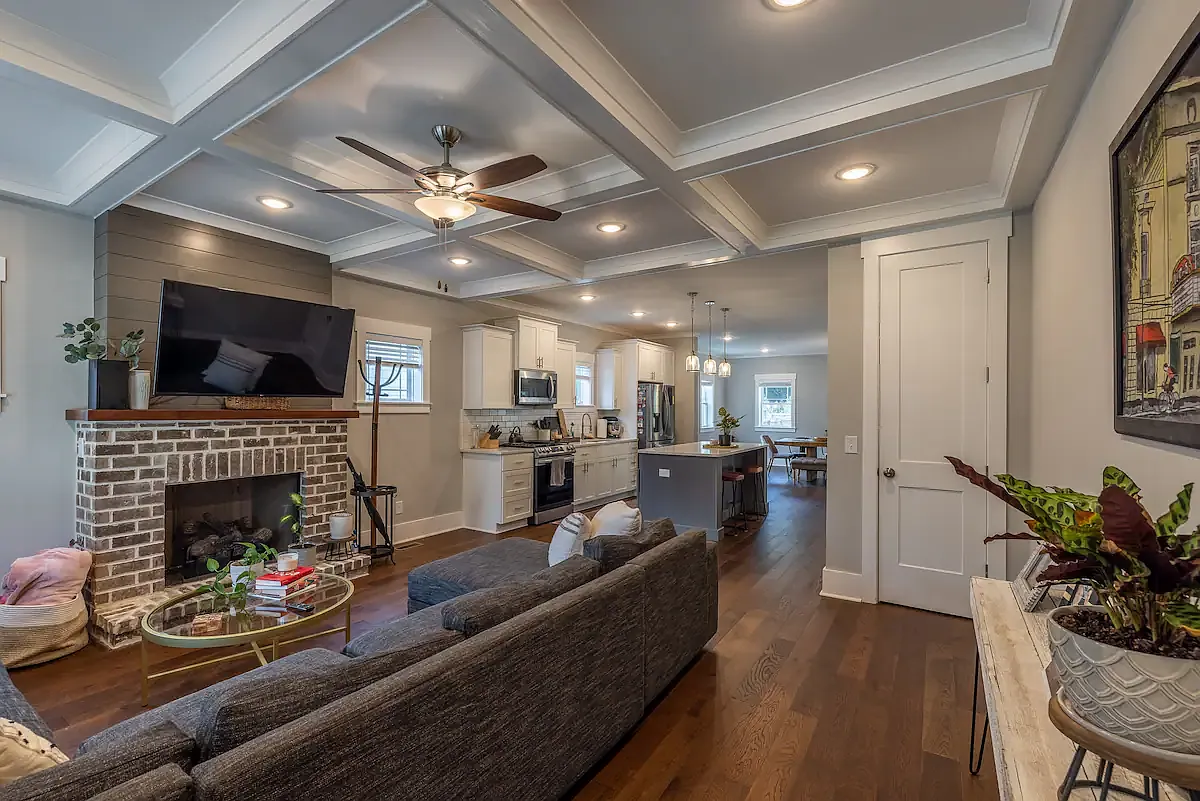 2607 Livingston Ave — Photo 1