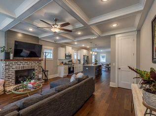 2607 Livingston Ave, Savannah, GA 31406