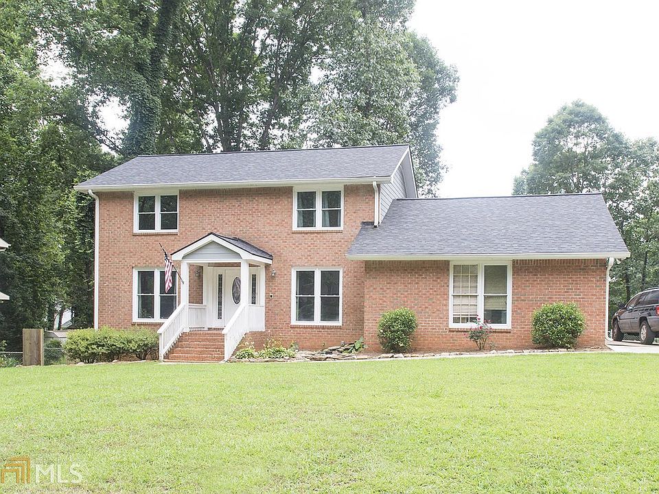 1st image of 609 Buckeye Cir SE