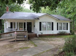 216 Bennett St, Wadesboro, NC 28170