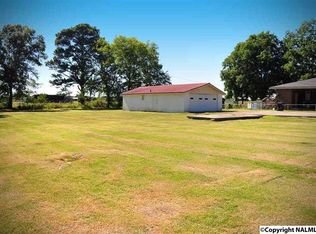 19051 Runway St, Athens, AL 35614