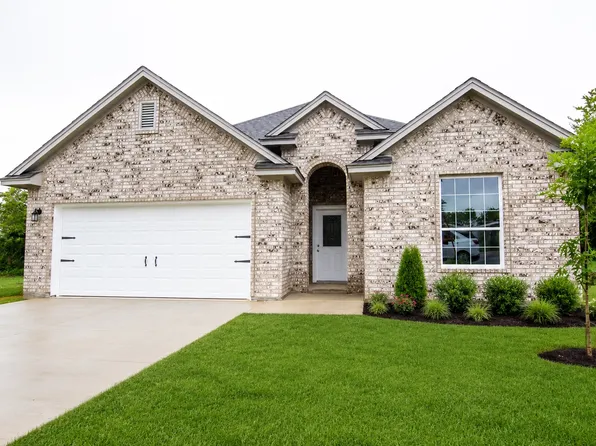 1620 E Robert St, Fort Worth, TX 76104