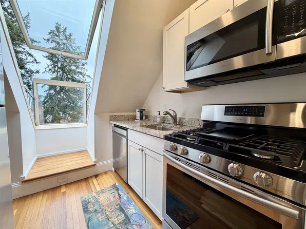 16 Alpine St, Malden, MA