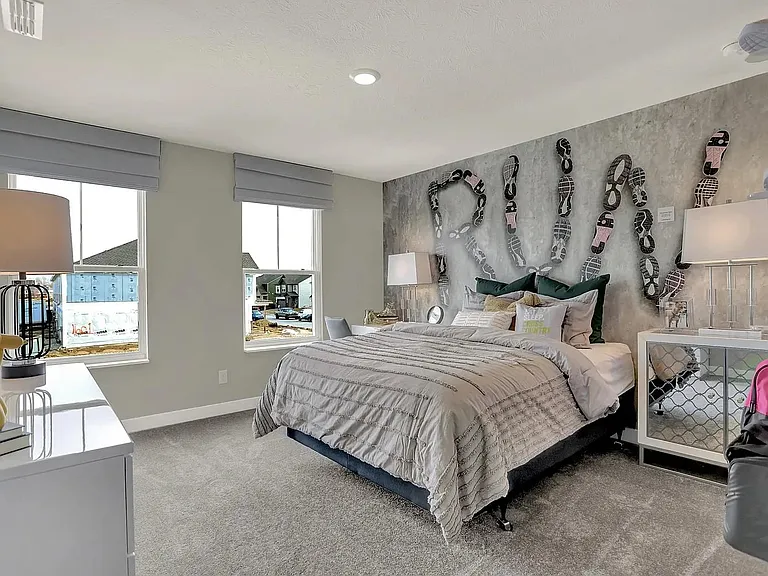 17240 Barnes St — Photo 30