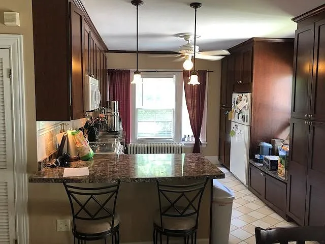 76 Barrington St — Photo 8