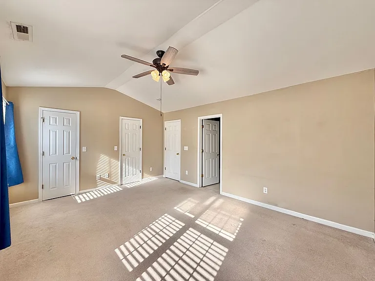 311 Coral Creek Ln — Photo 20