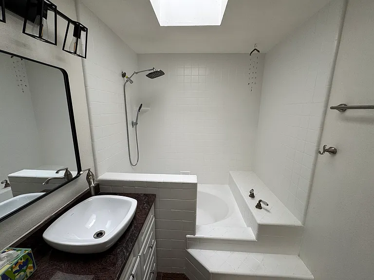 6228 W Cortez St — Photo 66