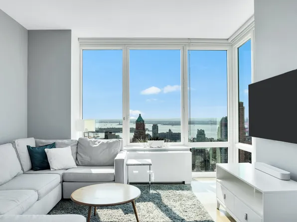 388 Bridge Street image 1 of 17