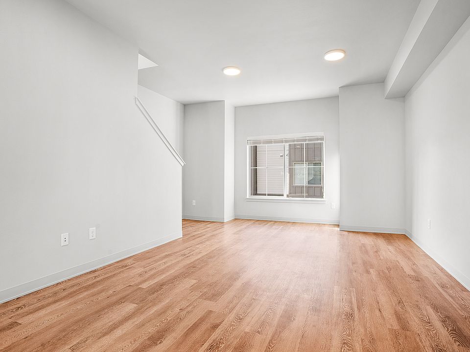 3x2B Living Room