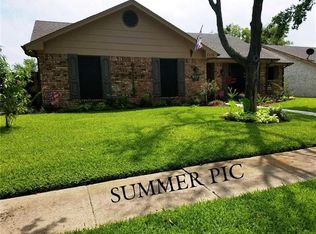 7118 Harvest Hill Dr, Rowlett, TX 75089