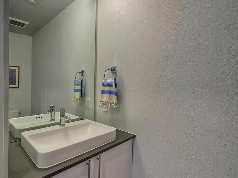 4004 Banister Ln #207 — Photo 22