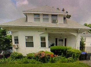 185 Gallatin St, Providence, RI 02907