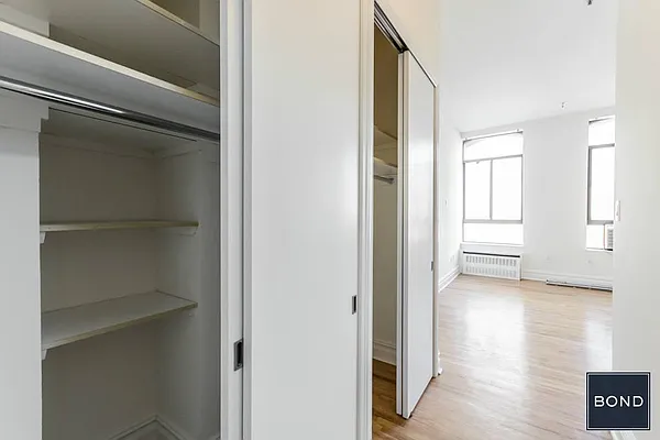 Rented by Bond New York | media 16