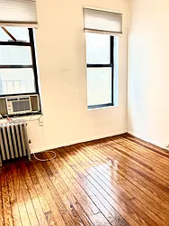 Rented by Haute Residences 