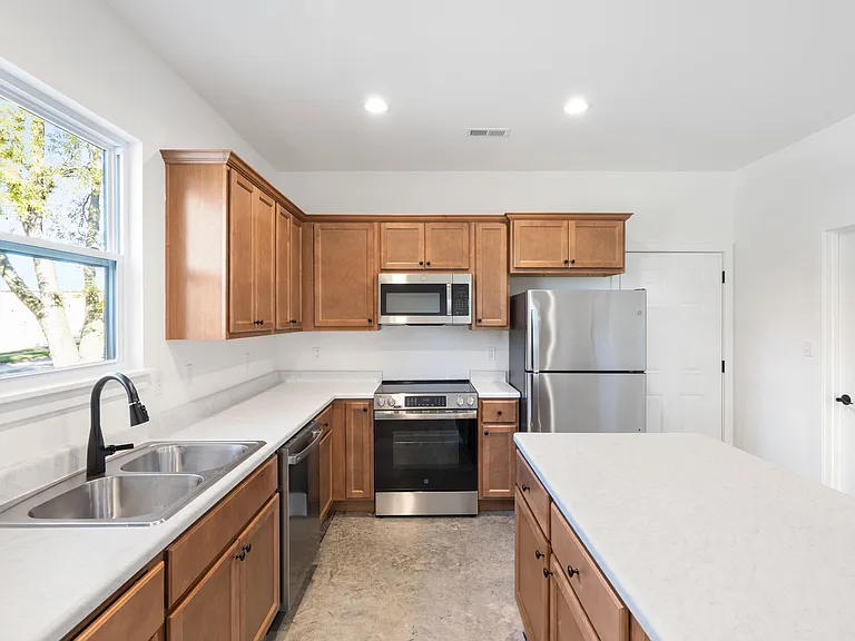 308 E Morgan St #C — Photo 2