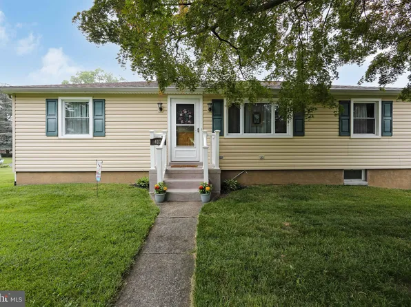 402 Wayne Ave, Horsham, PA 19044