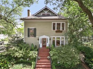 31 Fontainebleau Dr, New Orleans, LA 70125