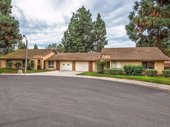 2nd image of 13303 Village 13