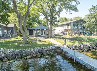 2904 Okoboji Blvd, West Okoboji, IA 51351
