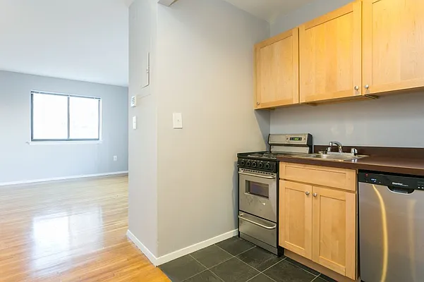 Rented by MNS | media 14