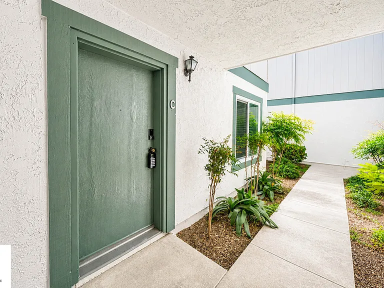 23640 Monument Canyon Dr #C — Photo 21