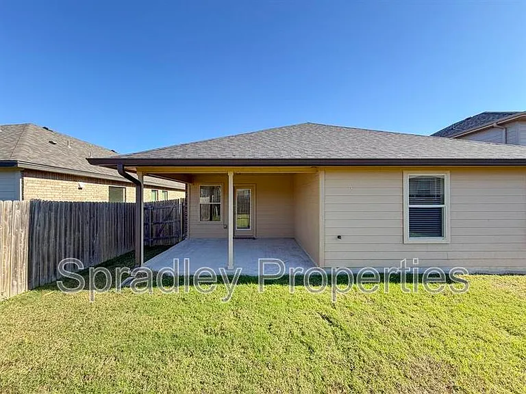 6328 Dorothy Muree Dr #D — Photo 27