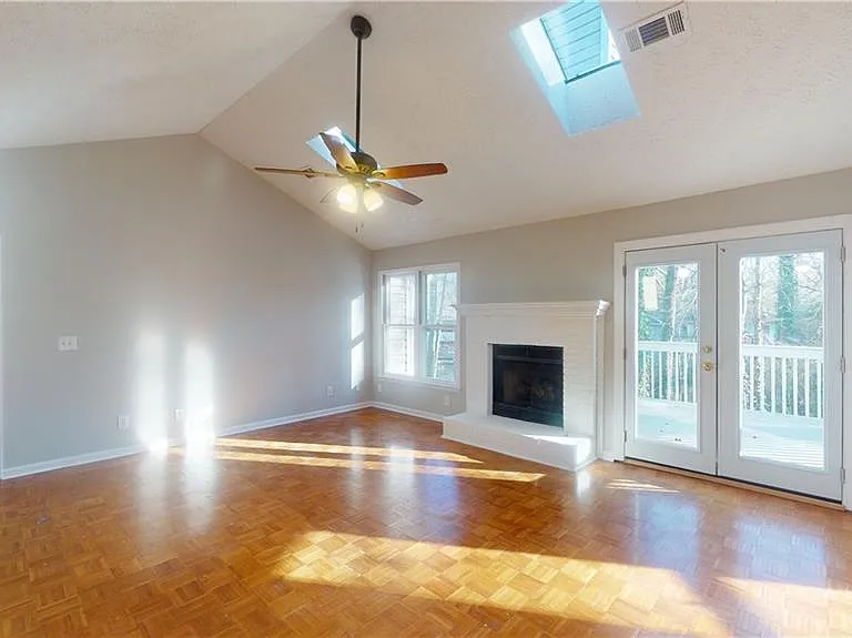 1180 Kennesaw Springs Dr NW — Photo 32